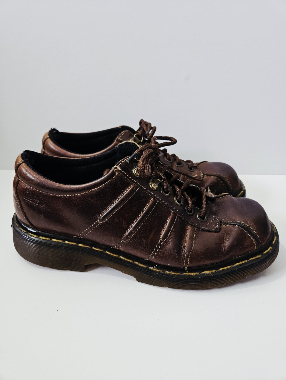 Vintage Dr. Martens 6 Eyelet Lace Up Shoes Size 8 Brown Leather Made In England